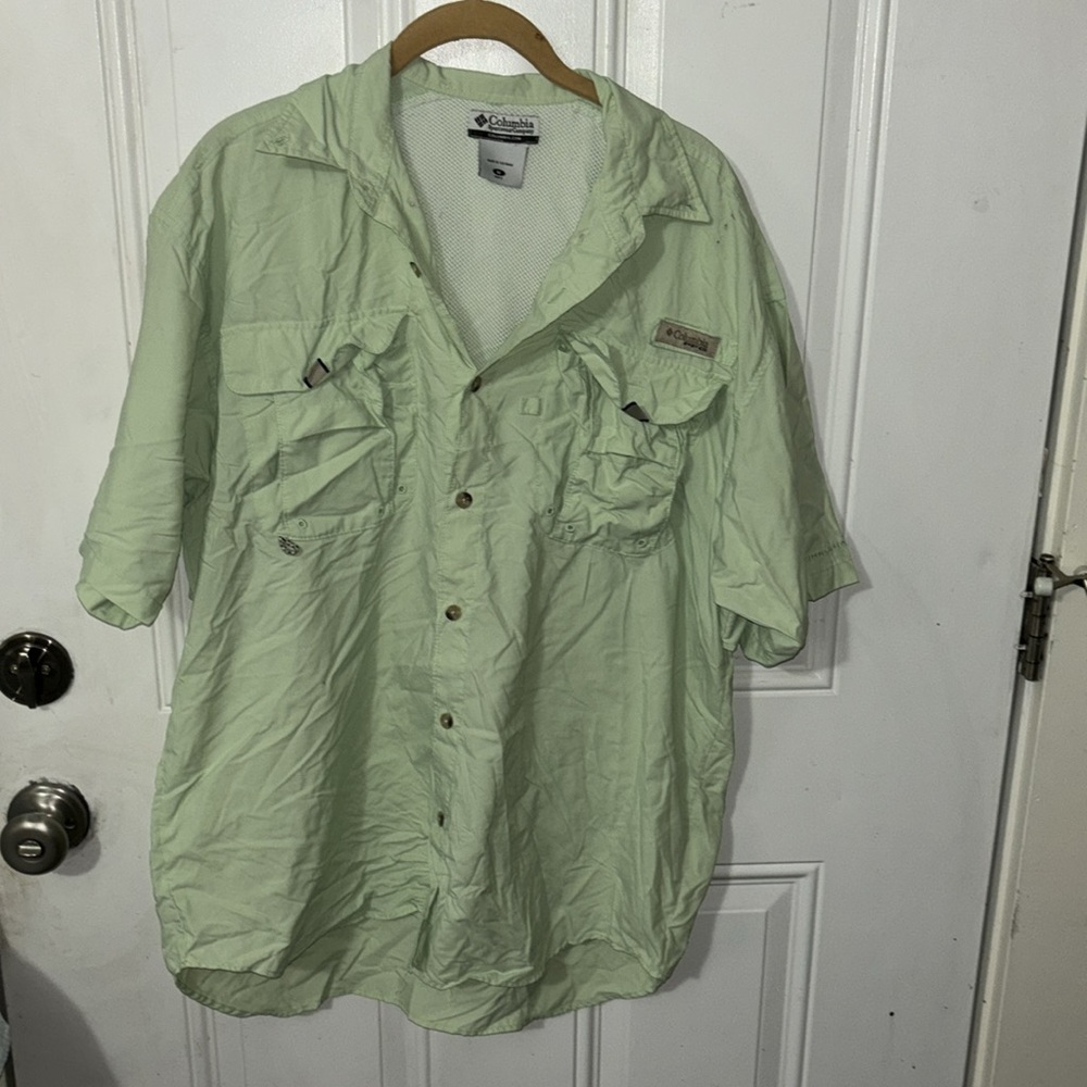 Columbia bonehead medium button up